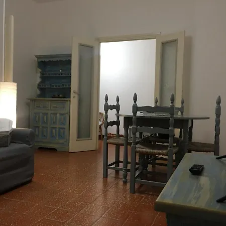 Flora House * Terracina